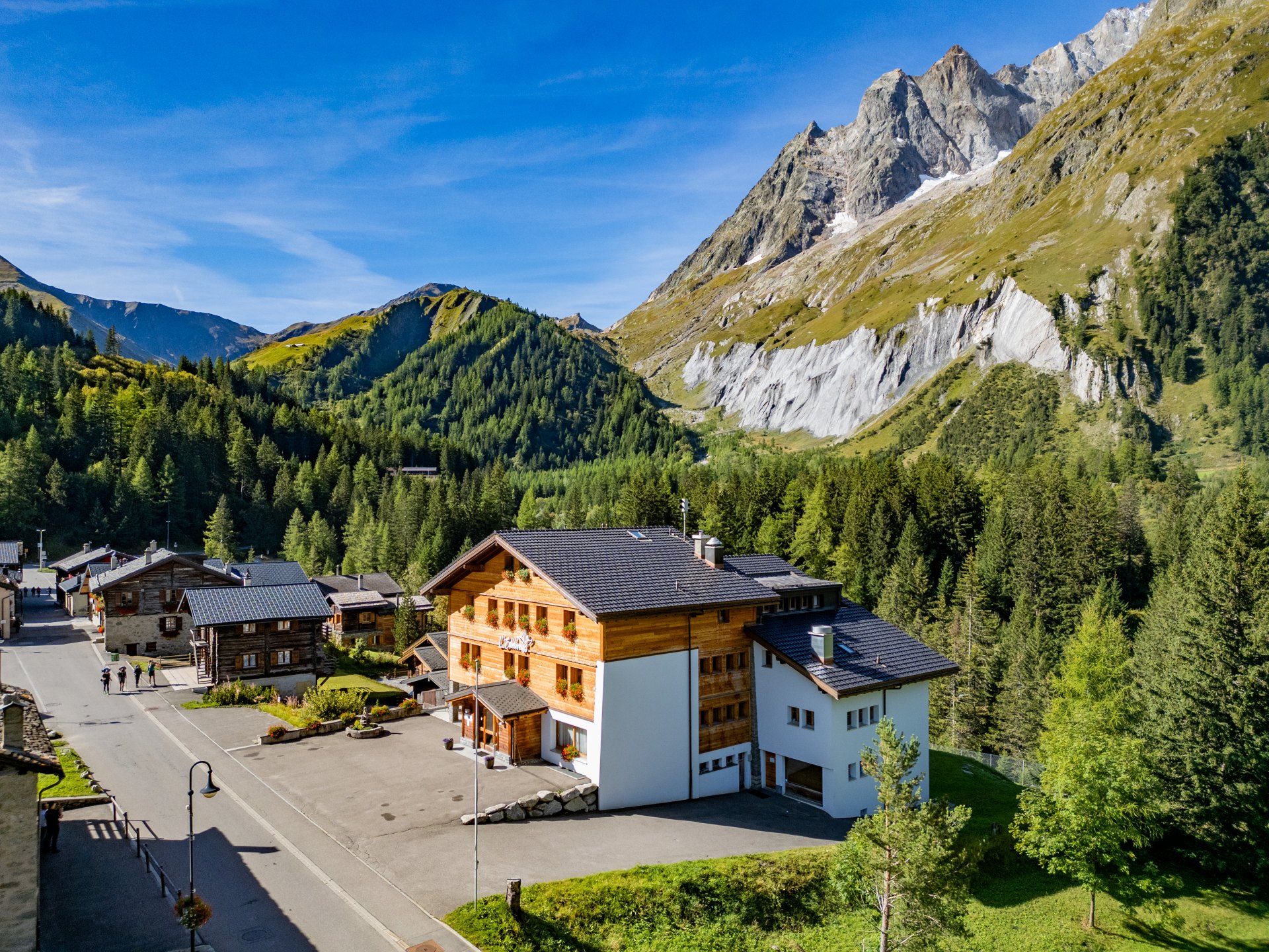 250906-HOTEL-EDELWEISS-EXTERIEUR-4